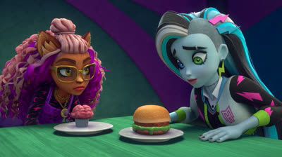 Ep.02 - Guerra de Comida / A Condenação do Cérebro