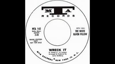 White Haven Pillow (1968) - Music Man