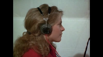 La Donna Bionica 1976 01x05 Un Leone Non Troppo Feroce